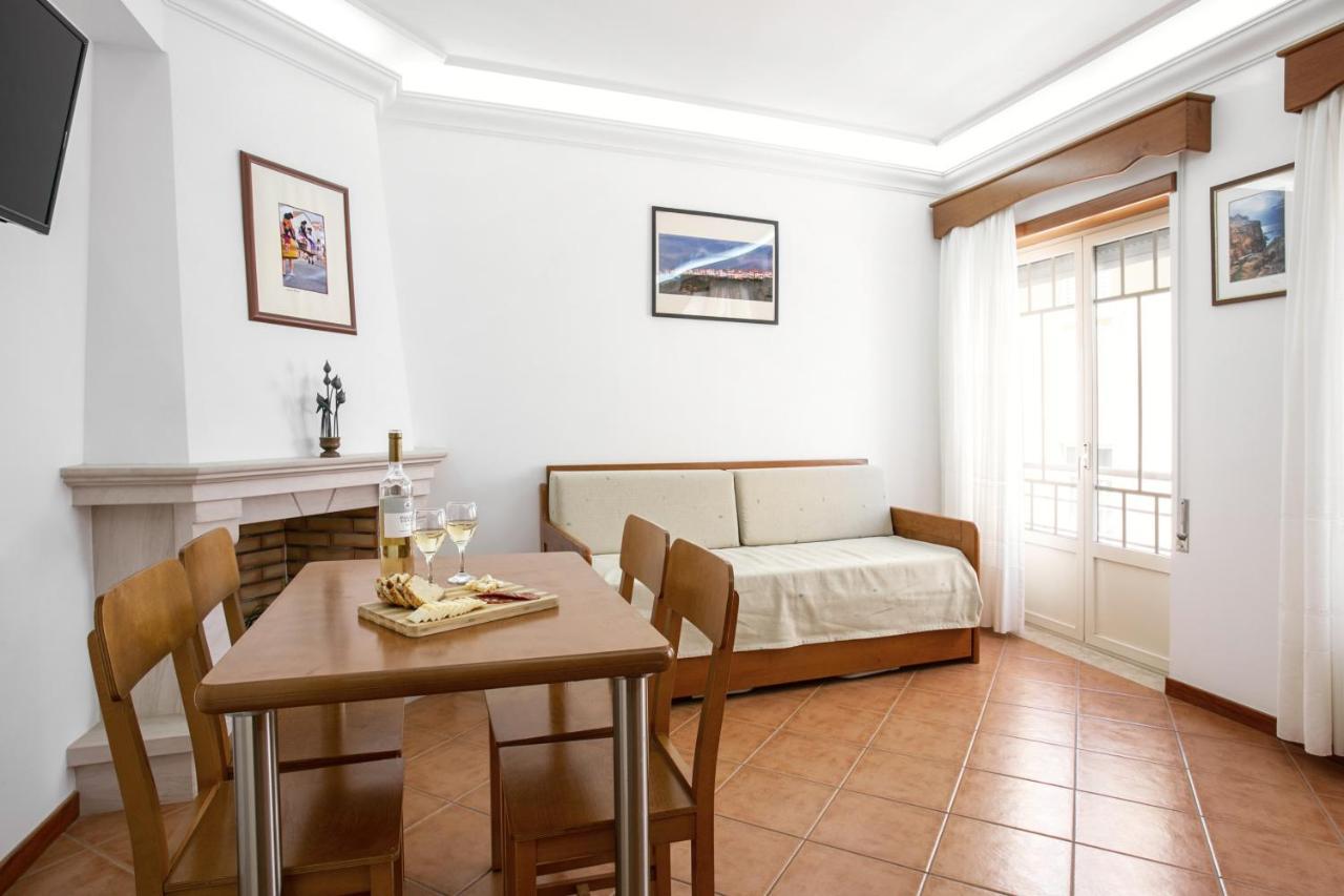 נאזרה Alecrim Beach House מראה חיצוני תמונה